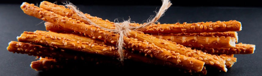 Grissini al pomodoro: facili e veloci